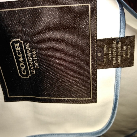 Coach raincoat - Picture 3 of 3